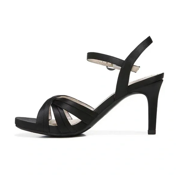 LifeStride Maebree High Heel Shoes - Picture 4 of 10